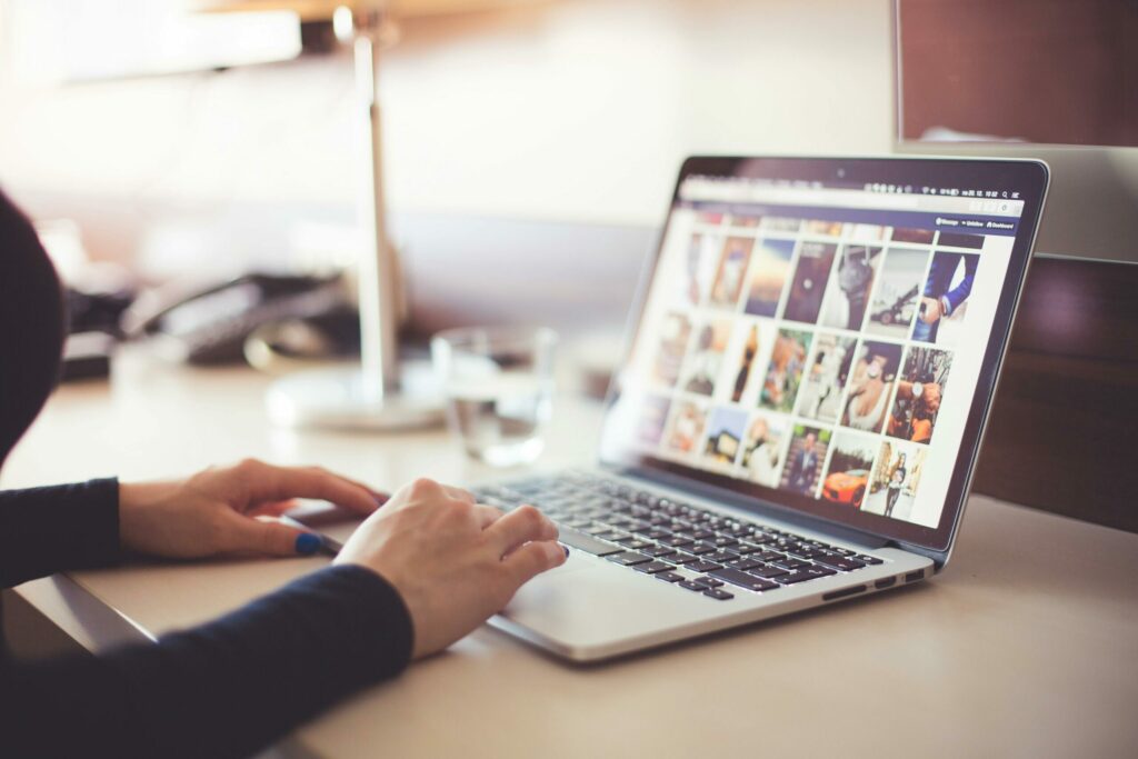 outils réseaux sociaux gratuits